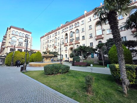 Объявление №6239440 - Баку, м. Низами, 3-комн., 80 м², 3/5 этаж