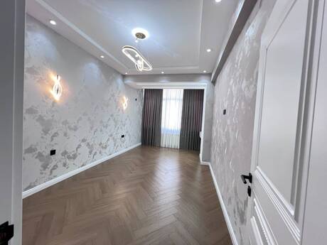 4-комнатная квартира, 152 м², Qara Qarayev: 455 000 ₼ 4