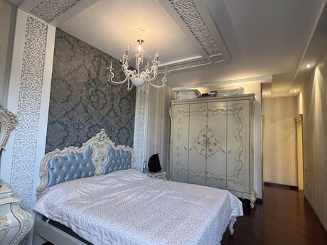 4 otaqlı mənzil, 214 m², İçəri Şəhər: 690 000 ₼ 4
