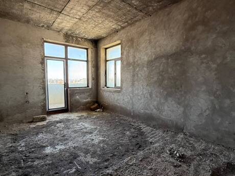 4 otaqlı yeni tikili - 28 May m. - 194 m²