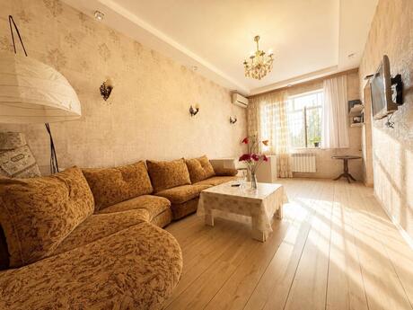 Elan №6239596 - Bakı, Xətai r., 2 otaqlı, 85 m², 2/16 mərtəbə