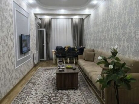 Elan №6239743 - Bakı, Nəsimi r., 2 otaqlı, 80 m², 4/18 mərtəbə