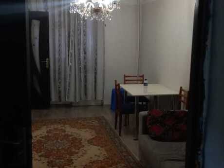Elan №6239728 - Bakı, Elmlər Akademiyası m., 3 otaqlı, 50 m², 2/5 mərtəbə