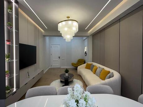 4-комнатная квартира, 145 м², Yeni Yasamal: 320 000 ₼ 4