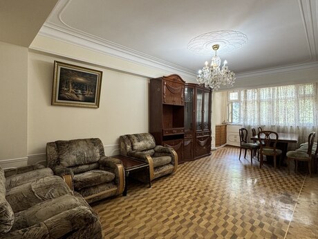 Объявление №6240166 - Баку, м. Гянджлик, 3-комн., 90 м², 2/10 этаж