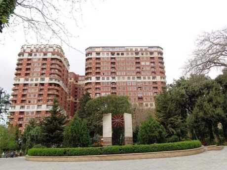 Elan №6240215 - Bakı, Nizami m., 3 otaqlı, 178 m², 2/17 mərtəbə