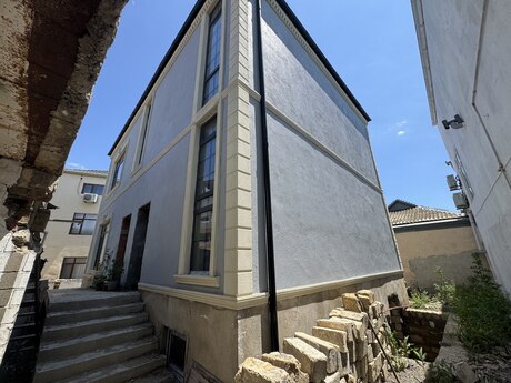 Объявление №6240356 - Баку, м. Азадлыг проспекти, 6-комн., 190 м²