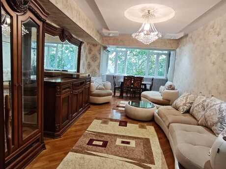 Elan №6240423 - Bakı, Elmlər Akademiyası m., 3 otaqlı, 80 m², 3/9 mərtəbə