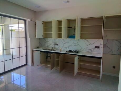 Elan №6240447 - Bakı, Novxanı q., 4 otaqlı, 140 m²