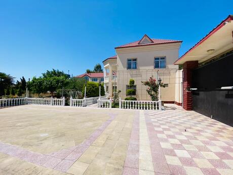 4 otaqlı həyət evi, 250 m², Şüvəlan: 699 000 ₼ 2