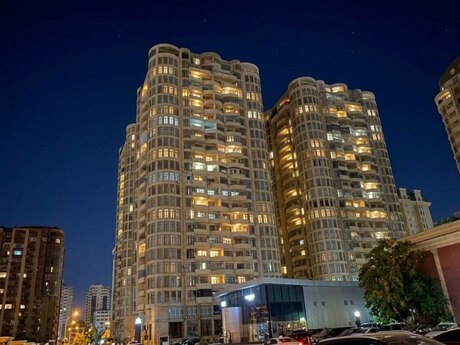 Elan №6240980 - Bakı, Şah İsmayıl Xətai m., 3 otaqlı, 157 m², 13/24 mərtəbə