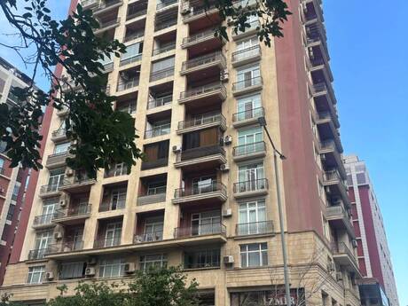 Elan №6158469 - Bakı, Nərimanov r., 4 otaqlı, 189 m², 11/17 mərtəbə