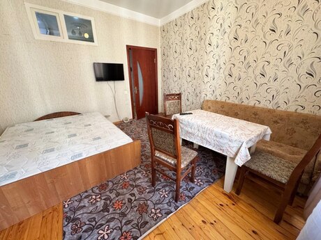 Продаётся 2-комнатная квартира в новостройке, Yeni Yasamal, 54 м², 150 000 AZN, фото 2 / 12