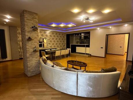 5-room apartment, 230 m², 28 May: 590 000 ₼ 2