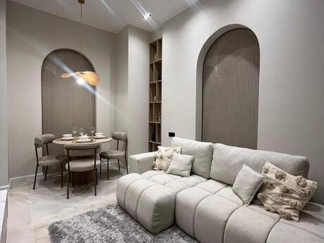 Elan №6241148 - Bakı, 28 May m., 2 otaqlı, 67 m², 6/18 mərtəbə