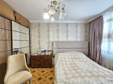 3-комнатная квартира, 85 м², 20 Yanvar: 210 000 ₼ 5