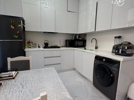 Elan №6241473 - Bakı, Nəsimi r., 2 otaqlı, 62 m², 12/20 mərtəbə