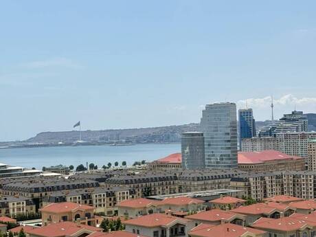 Elan №6241584 - Bakı, Ağ şəhər q., 2 otaqlı, 82 m², 12/20 mərtəbə