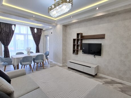 2-room apartment, 72 m², Azadlıq Prospekti: 230 000 ₼ 4