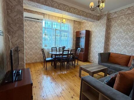 Elan №6241837 - Bakı, Qara Qarayev m., 2 otaqlı, 70 m², 3/17 mərtəbə