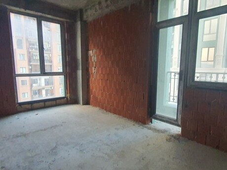 4-комн. новостройка - м. Кара Караев - 127 м²