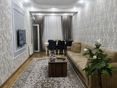 Elan №6241867 - Bakı, Nəsimi r., 2 otaqlı, 80 m², 4/18 mərtəbə