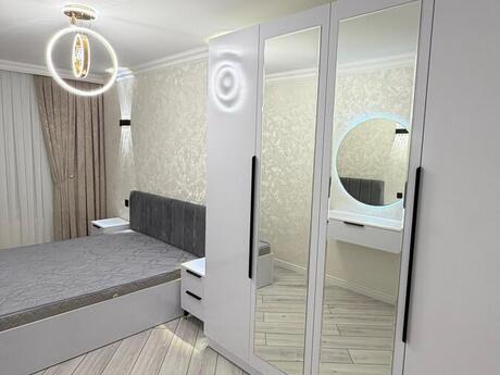 Elan №6241872 - Bakı, Gənclik m., 3 otaqlı, 70 m², 3/5 mərtəbə