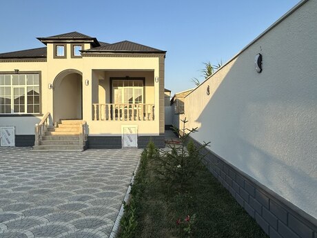 4 otaqlı həyət evi, 120 m², Zabrat: 135 000 ₼ 3