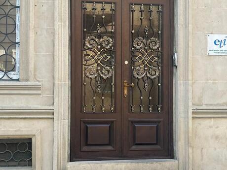 5-комн. офис - м. Низами - 160 м²