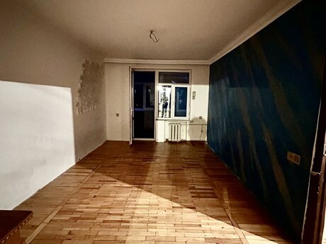 Elan №6242107 - Bakı, Nərimanov r., 3 otaqlı, 70 m², 2/5 mərtəbə