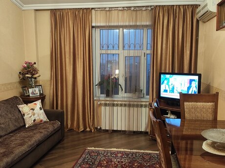 2 otaqlı yeni tikili - Xalqlar Dostluğu m. - 90 m²