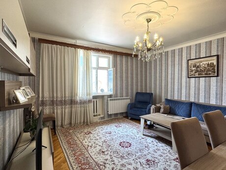 3 otaqlı köhnə tikili - Əhmədli m. - 85 m²