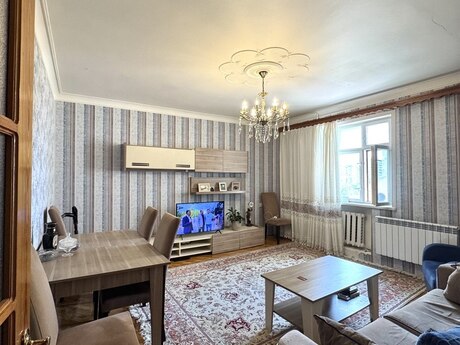 3 otaqlı köhnə tikili - Əhmədli m. - 85 m²