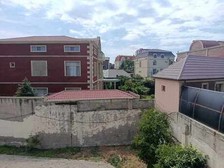5 otaqlı həyət evi/bağ evi - Ağ şəhər q. - 280 m²