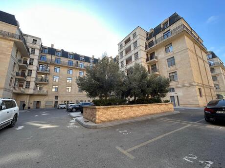 Объявление №6242381 - Баку, пос. Аг шехер, 3-комн., 145 м², 3/6 этаж