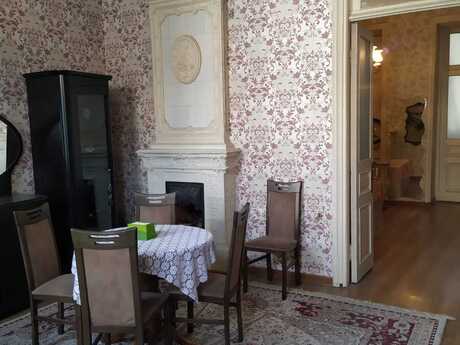 Elan №6242504 - Bakı, Sahil m., 2 otaqlı, 50 m², 3/5 mərtəbə