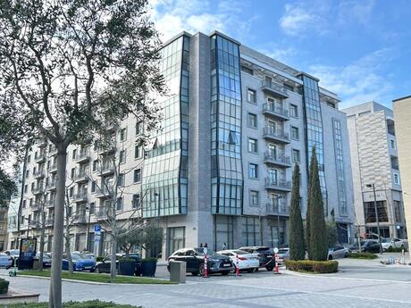 Elan №6242420 - Bakı, Ağ şəhər q., 8 otaqlı, 750 m², 8/8 mərtəbə