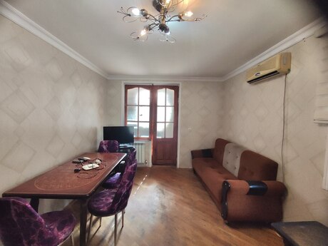 Объявление №6242464 - Баку, м. Гянджлик, 2-комн., 50 м², 2/5 этаж