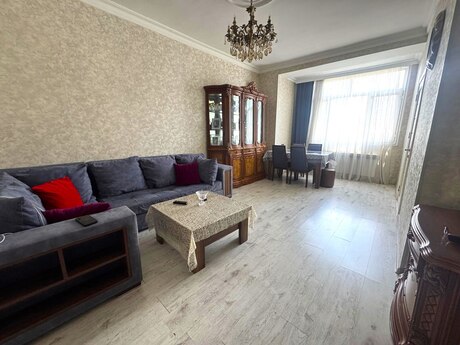 Объявление №6242460 - Баку, м. Кара Караев, 3-комн., 80 м², 4/4 этаж