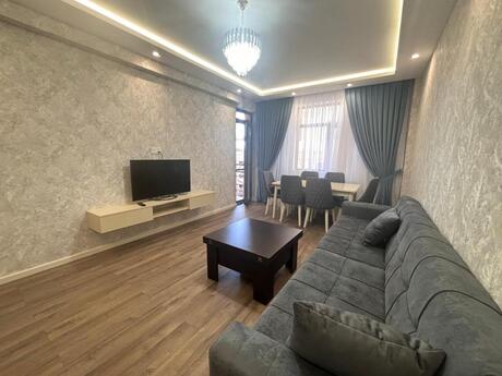 3-room apartment for rent, 95 m², Şah İsmayıl Xətai: 1 200 ₼/mo 2