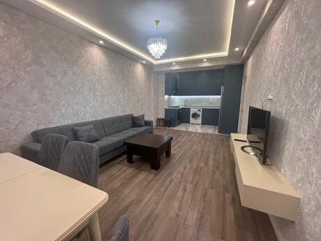 3-room apartment for rent, 95 m², Şah İsmayıl Xətai: 1 200 ₼/mo 3