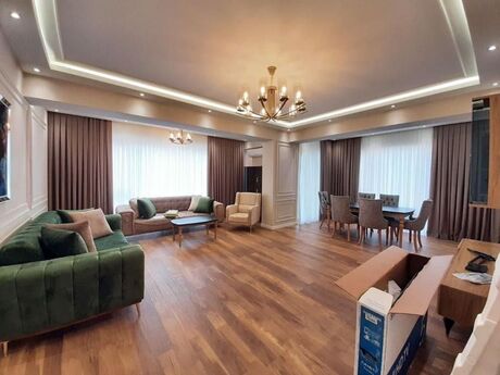 Elan №6242864 - Bakı, Xətai r., 4 otaqlı, 190 m², 13/20 mərtəbə