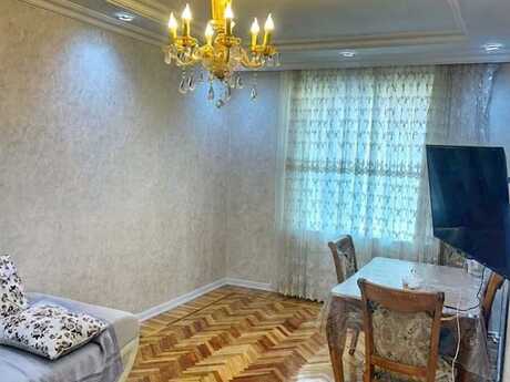 3 otaqlı köhnə tikili - Suraxanı r. - 85 m²