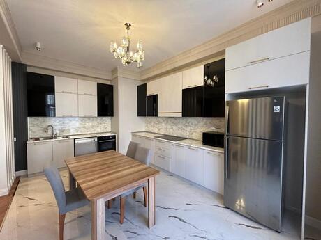 3-room apartment, 141 m², Ağ şəhər: 720 000 ₼ 4
