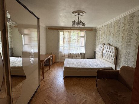 Elan №6241895 - Bakı, Gənclik m., 3 otaqlı, 65 m², 3/5 mərtəbə