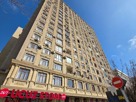 Объявление №6243038 - Баку, м. Иншаатчылар, 4-комн., 115 м², 18/18 этаж
