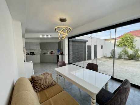5-комн. дом/дача - пос. Мардакан - 250 м²