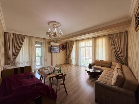 3 otaqlı mənzil, 115 m², Azadlıq Residence: 450 000 ₼ 3