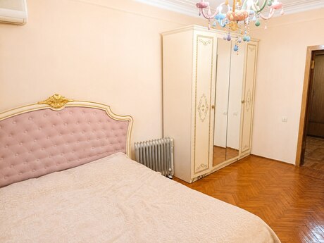 3 otaqlı köhnə tikili - Əhmədli m. - 75 m²