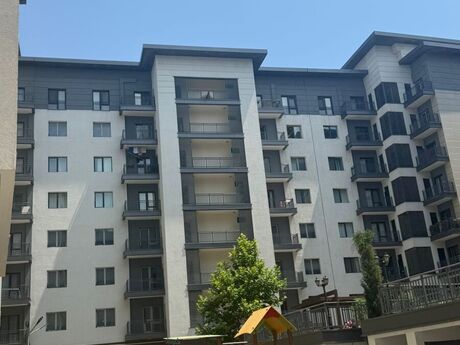 Объявление №6243165 - Баку, Хатаинский р., 4-комн., 197 м², 2/8 этаж